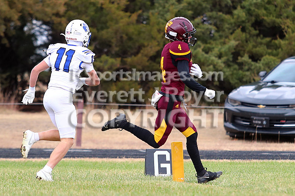 Victoria vs Wallace County 8MD2 Playoff Football Game