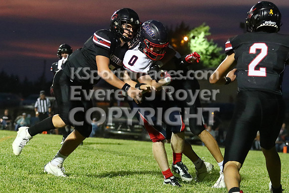 Clifton Clyde vs Sylvan-Lucas  Football